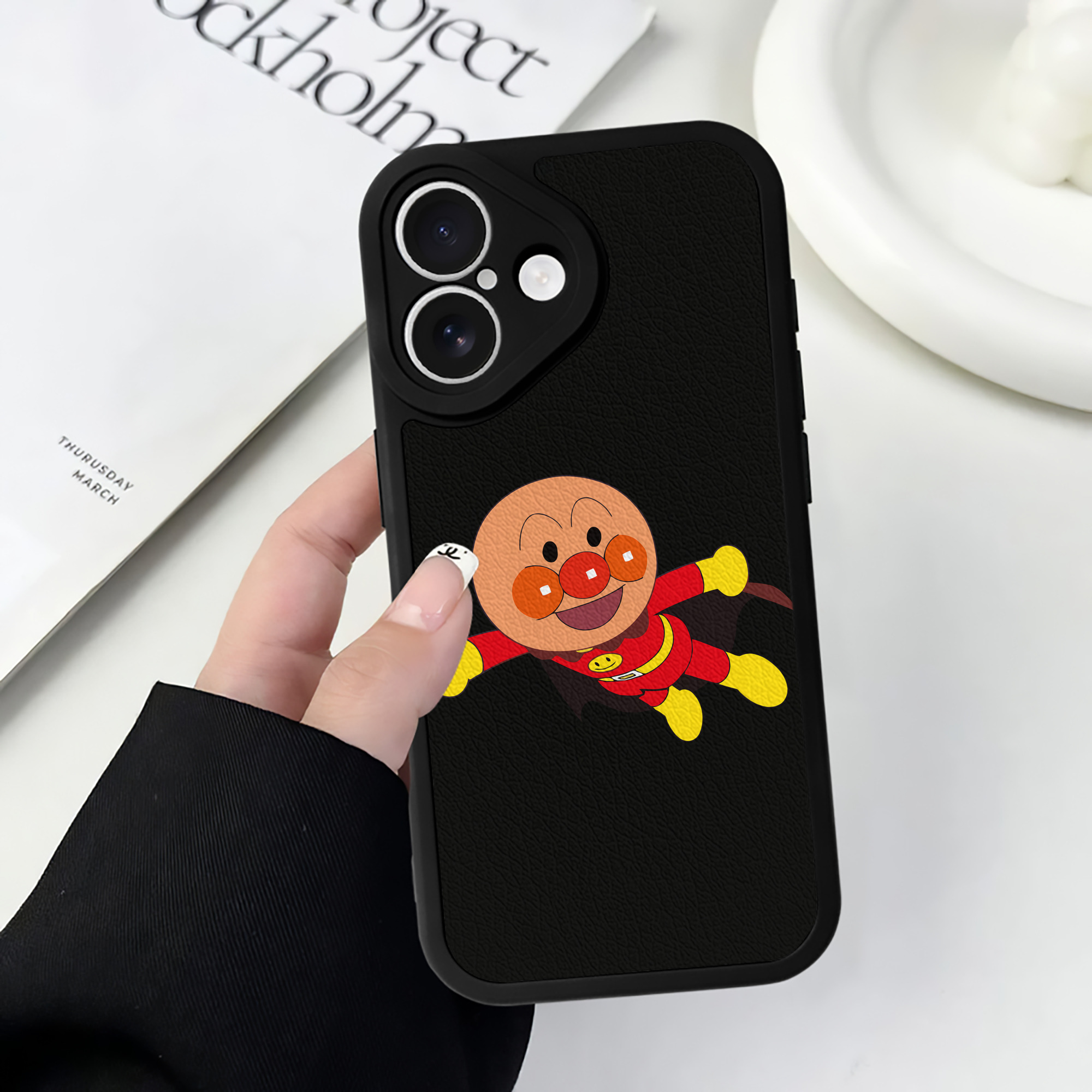 （画像用） アンパンマン Anpanman 【iPhone 16シリーズ対応】シリコンスマホケース（レザー調） 材質：シリコン